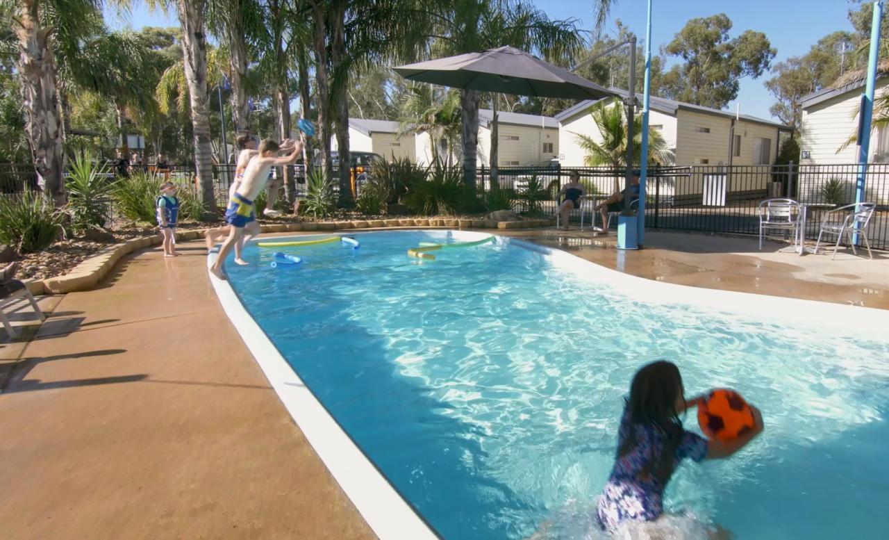 Big4 Moama Holiday Park Екстер'єр фото